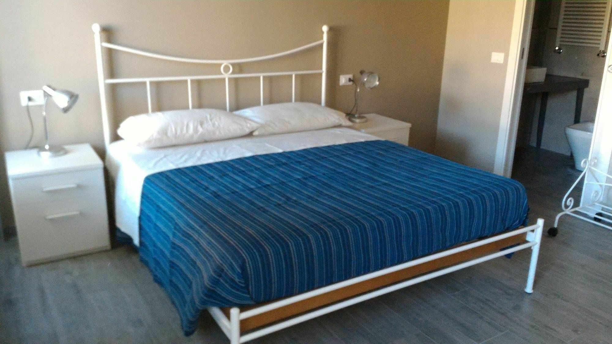 Ravenna Rooms מראה חיצוני תמונה